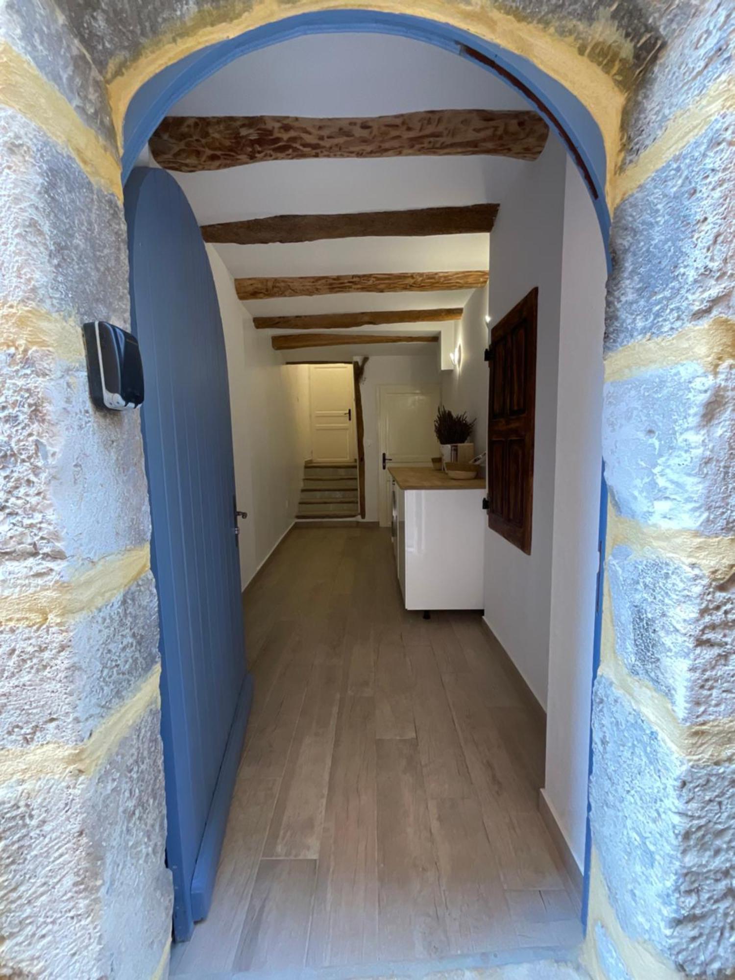 מוסטיה-סן-מארי Zofia Appartements - Appartement Avec Cour Privee #1 מראה חיצוני תמונה